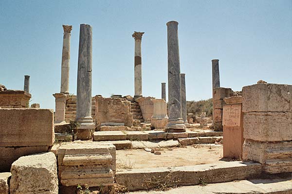 Leptis Magna - Il tempio di Serapide, seleziona per ingrandire