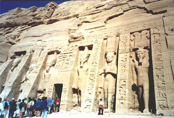 Egitto030.jpg - Il Tempio di Hator, Abu Simbel