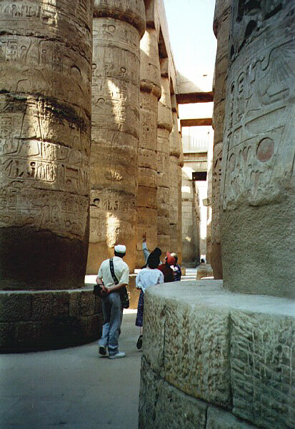 Egitto046.jpg - La grande sala ipostila tempio di Amon, Karnak, Tebe