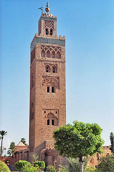 Marocco426.jpg - Il minareto della Moschea della Koutoubia