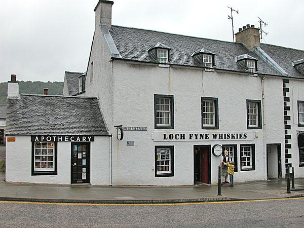 Iveraray - Argyll and Bute, seleziona per ingrandire