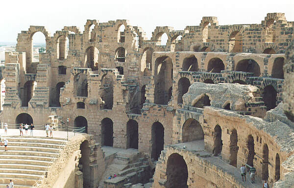 Tunisia075.JPG - El jem - Anfiteatro romano