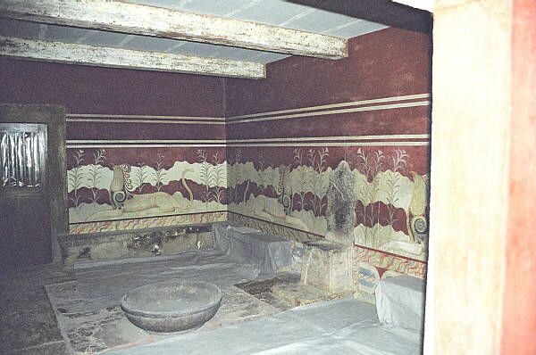 creta068.jpg - La sala del trono
